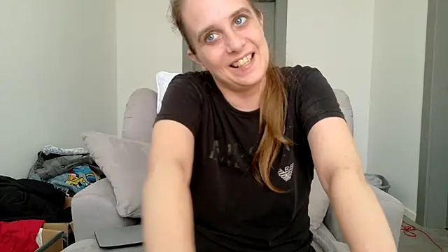 Chantalee webcam
