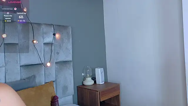 AnnieRouse__ webcam