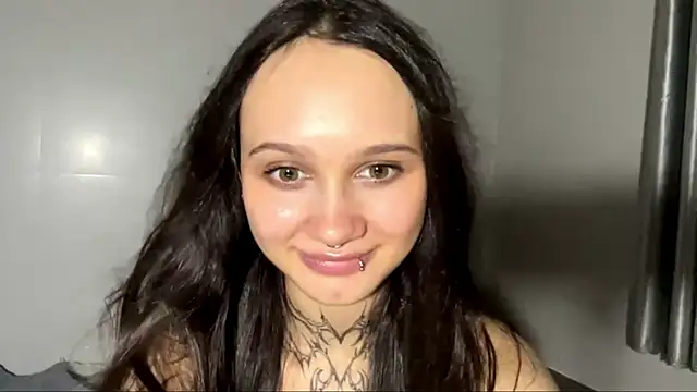 MayraLucarelli webcam