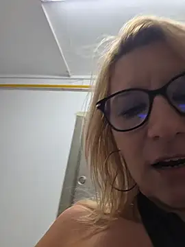 KaylinJan webcam