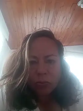 Karla_Dessire webcam