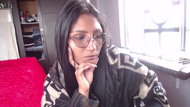 leah-666 webcam