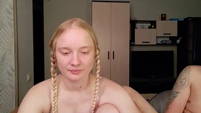 shawty_mia (G young) - make mia's pussy wet, squirt