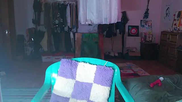 RubyLynxx's room