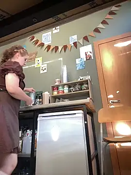 cinnabon_ live webcam show