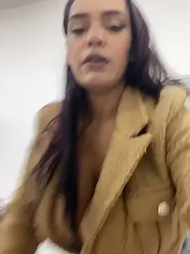 Sara-77 webcam