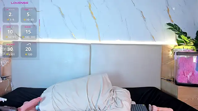 Julietaa_1 live webcam show