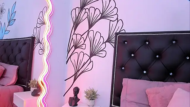 sweet_ariadna_ (F young) - Ur cock between my boobs 🍆💦