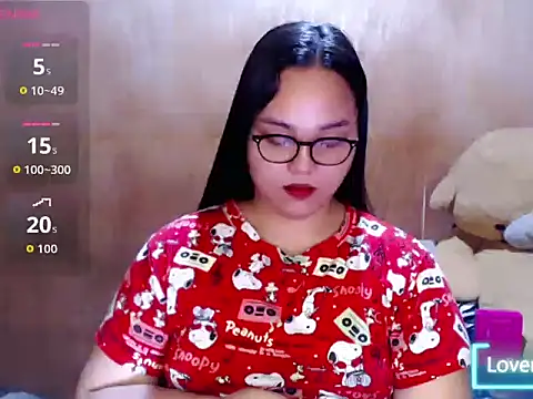 _Lylia webcam