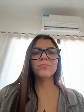 lilylovelesss (F young) - SUCK DILDO BABY IN TITS