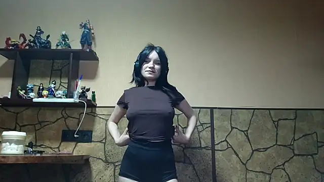lovedbog (F teen) - playing with shorts