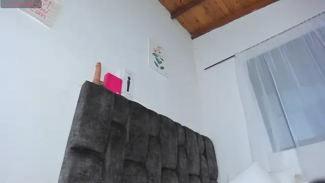 kyany__ live webcam show