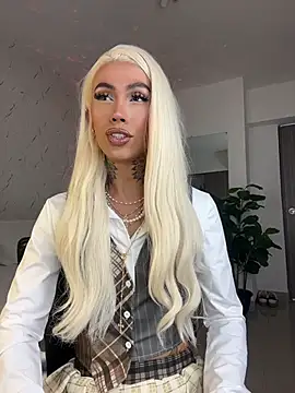 miss_tatiana_'s room