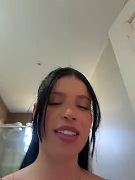 Rafaellaz live webcam show