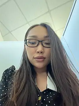 trytomakememoam webcam