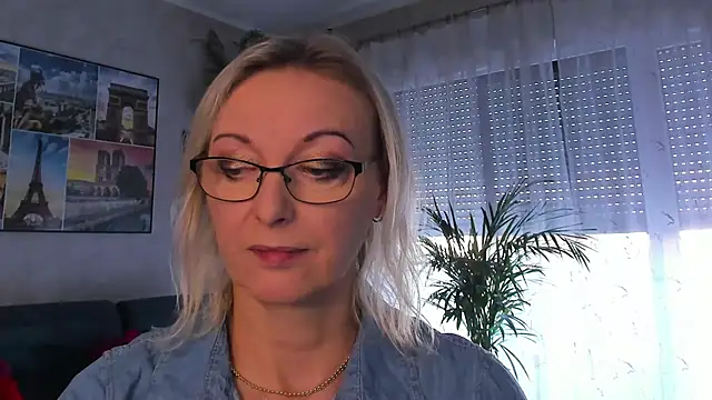 vanessa_chat live cam on StripChat