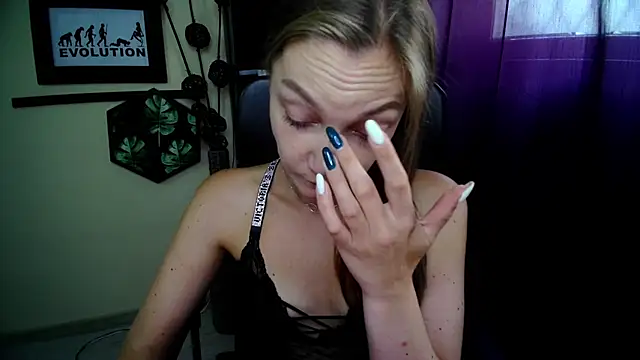 EmillyPlay webcam