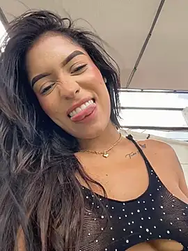 MystiqueXXX webcam