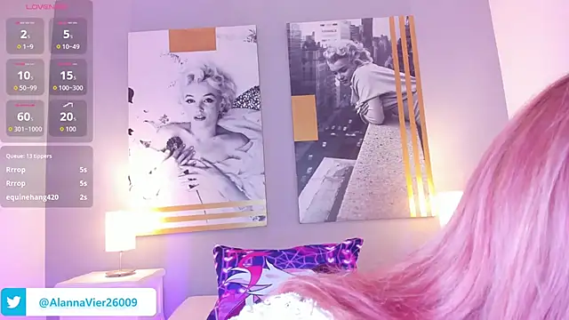 AlannaViera webcam