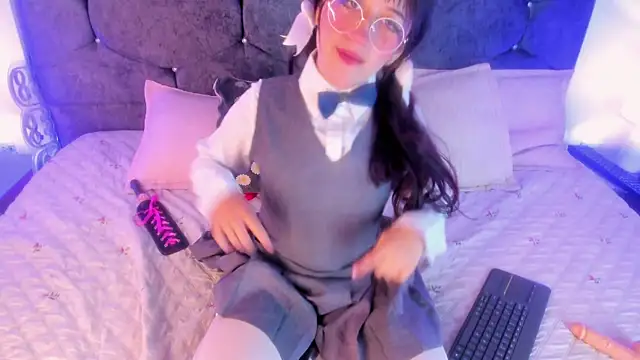 Celeste_wang live cam on StripChat