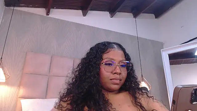 CandyBrunette webcam