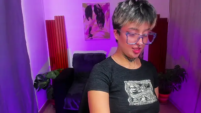Rebeka-baker webcam