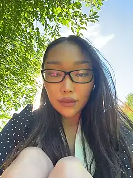 trytomakememoam webcam