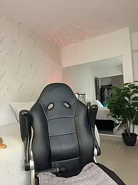 miss_tatiana_'s room