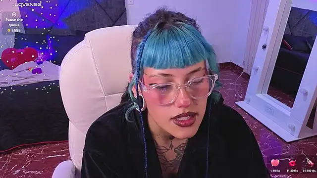_sharlotte777 webcam