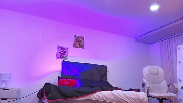 _sharlotte777 webcam