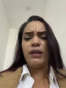 Sara-77 webcam