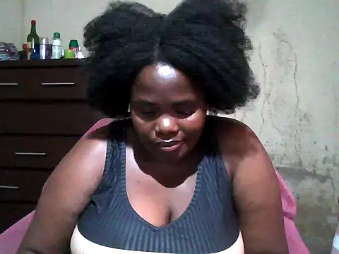 sexybigboobz webcam