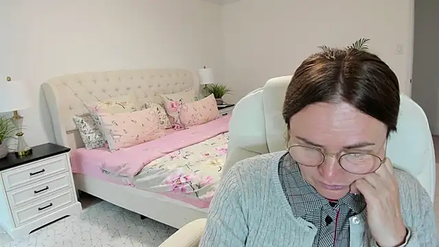 Vika73 webcam