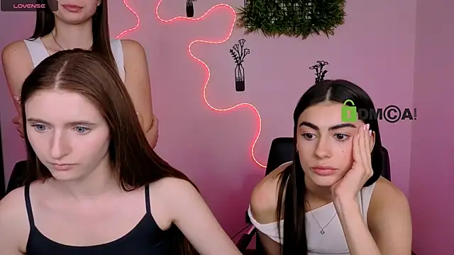 nekky_mouse webcam