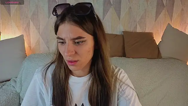 lasly_moon live webcam