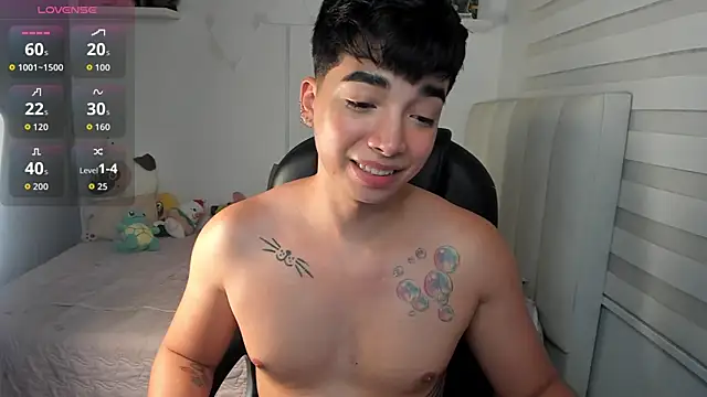 santy7v7 webcam