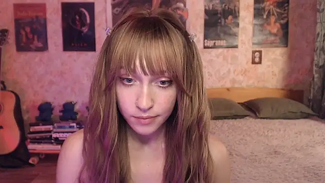 Friendly_Ellie webcam