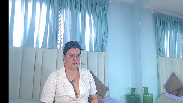 Sallydickinson webcam