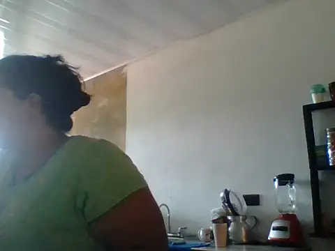 MiaBloom0 webcam
