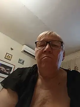 Molli1408 live webcam show
