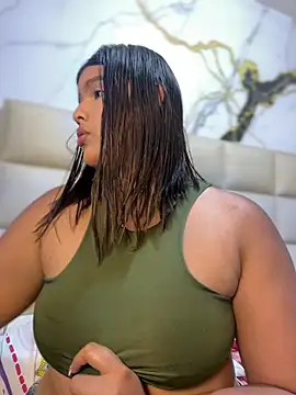 lia_sexx (F young) - SHOW ASS  DOGGY