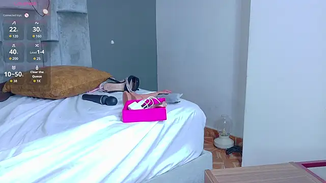 AnnieRouse__ webcam