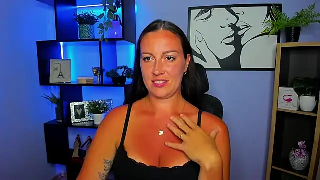 fun_ami - FUN_AMI's free webcam - UK Sex Cams