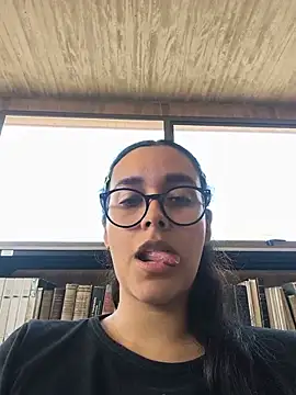 Annya-sweet webcam