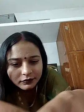 Mummy_jii1 Live Webcam on Stripchat