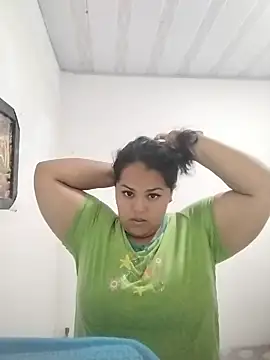 MiaBloom0 webcam