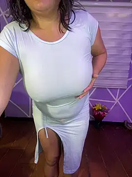 miiaajoness (F young) - :devil: SHOW PUSSY :devil: