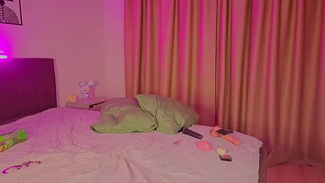 Модель: Olivia-Pink