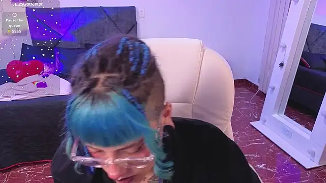_sharlotte777 webcam