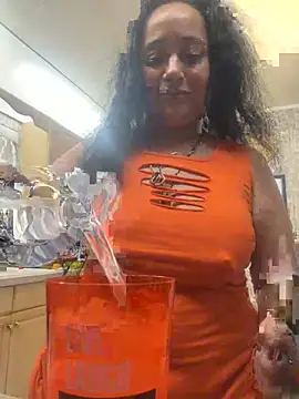 PichyPrettyPussy webcam